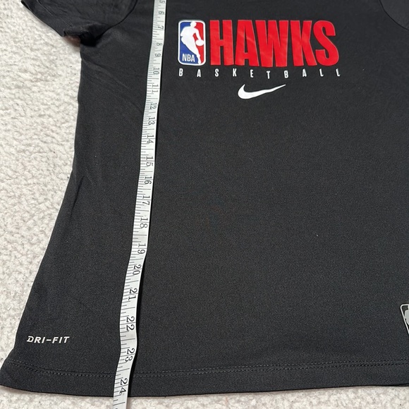 Nike Ladies Fit NBA Atlanta Hawks Tee, NWT’s, Size Medium - Picture 7 of 9